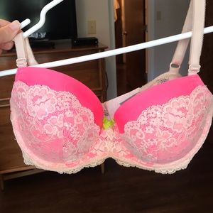 Victoria’s Secret 34DD Dream Angels Bra
